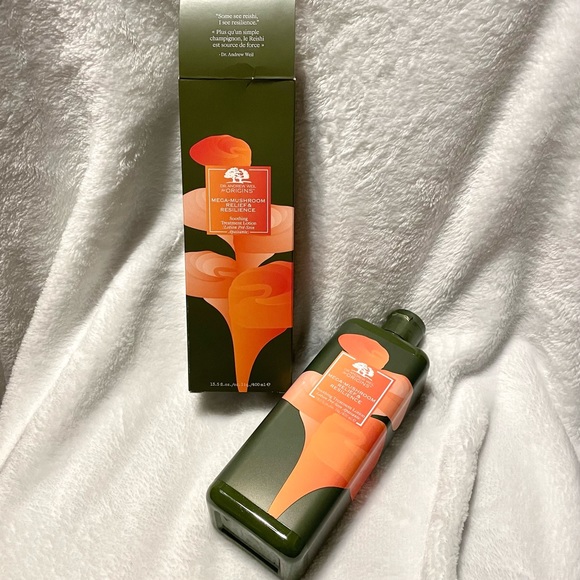 Origins Dr. Andrew Weil Mega-Mushroom Relief & Resilience Treatment Lotion - Picture 4 of 7